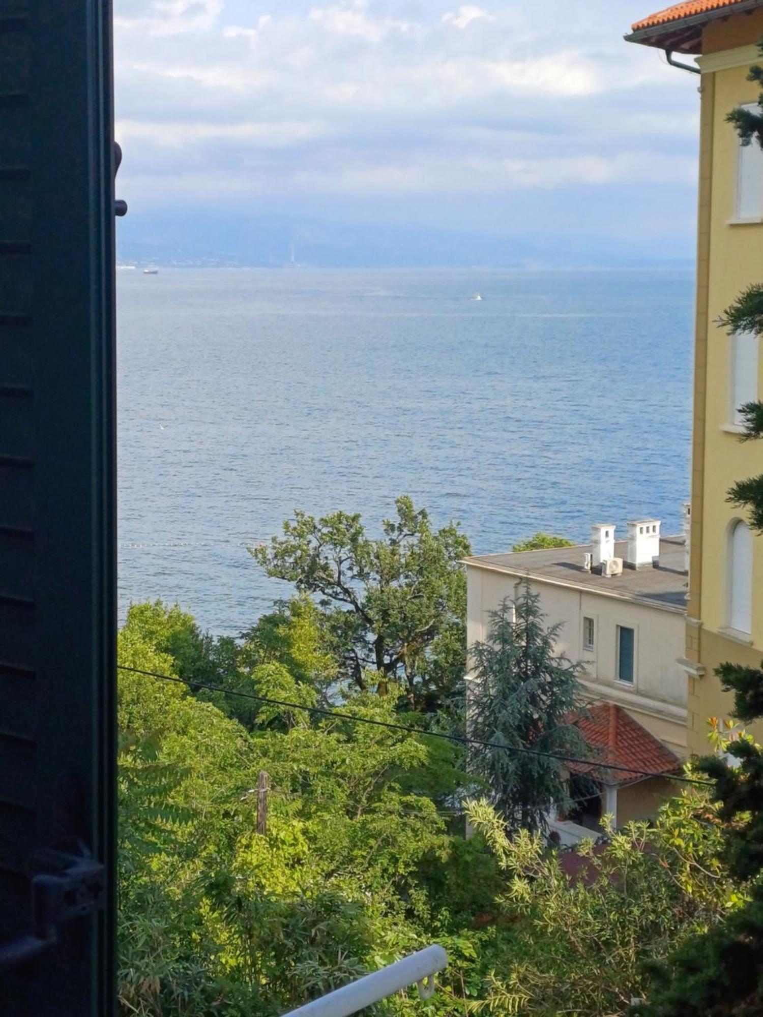 Apartment Zdenka - 100 M From The Beach 오파티아 외부 사진